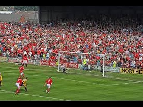 Verrückt nach Fußball Englische Fans im Abseits Doku