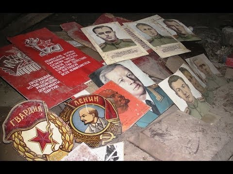 Relikviákat találtunk egy elhagyatott laktanyában 2. - Szellemvárosok vlog 34. rész