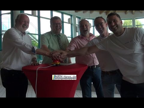 Rhein Pfalz Kreis - Wasserrutsche im Aquabella in Mutterstadt in Betrieb genommen