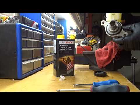 Hyundai Santa Fe master cylinder replacement