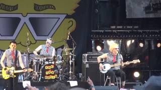 Nellie The Elephant (Live) - The Toy Dolls - Hellfest - 23/06/2013