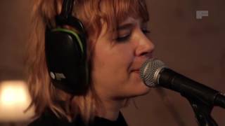 #EstudioFILTER Capítulo 13: Bleached - &quot;Keep On Keepin&#39; On&quot;