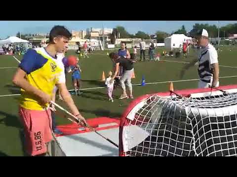 Den Prahy 15 / náborové stanoviště hokejbalu