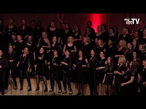 singOUT GOSPEL Mass Choir - The Presence Of The Lord