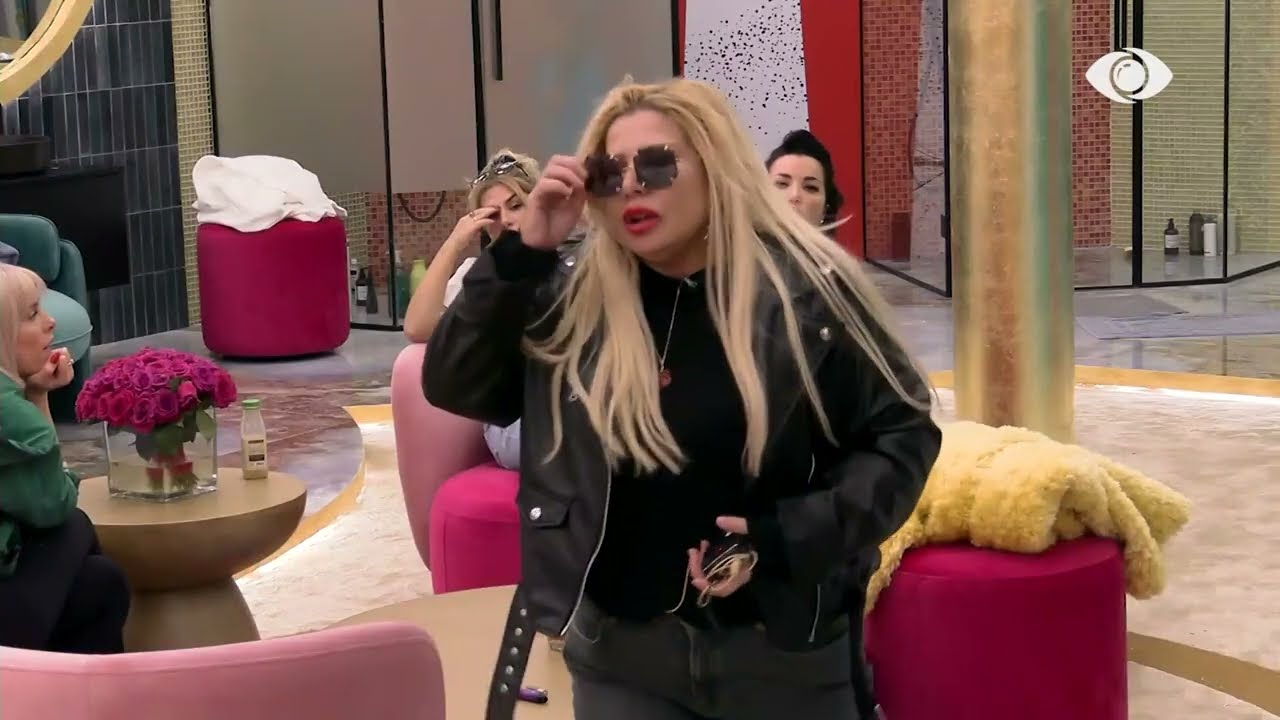 “Meri Sherri”, Roza nxehet me Merin: I lë si lopa bajgën…