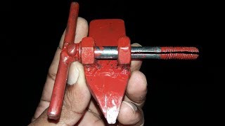 CV boot clamp tool