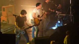 Moving pictures - The Cribs