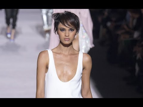 AIRA FERREIRA Model 2017 - Fashion Channel