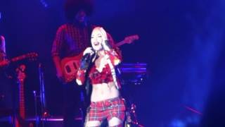 Gwen Stefani - Red Flag [10.16.2016]