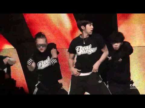 110107 YunHo - Music Bank {KYHD Full.Rehearsal} Fancam [WithYoonHo].avi