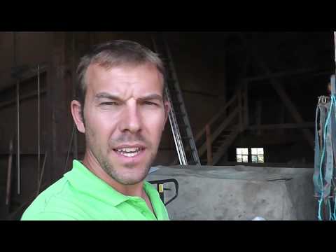 Kalk streuen / Kalken / Kalk ausbringen mit Rauch Düngerstreuer / Bobcat/ Fendt 307Ci