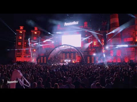 Your Love (9PM) live at Parookaville // A7S & Topic