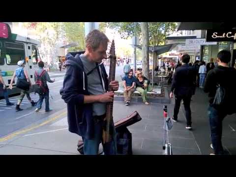 Andy Salvanos - Closer : busking in Melbourne 2013
