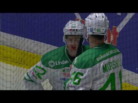 Sebastian Wännström får en tuff smäll