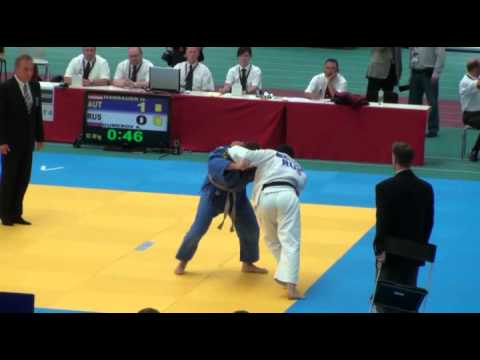Hanbauer vs Gumerov Judo WM 2011 M2 90kg