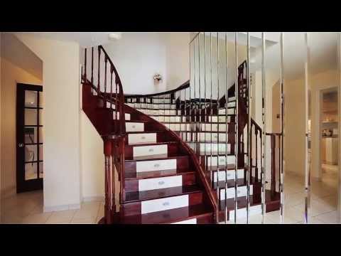 24 Bach Blvd, Brampton, Ontario