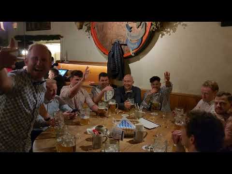 Augustiner Bräu München on a Friday night