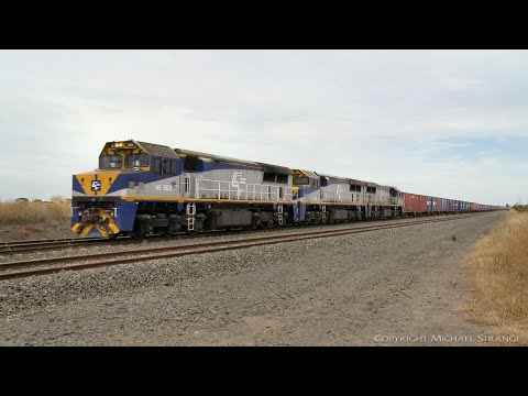 CFCLA VL Class Diesel Locomotives With SCT 7922V Dooen Containers (19/12/2018) - PoathTV Trains