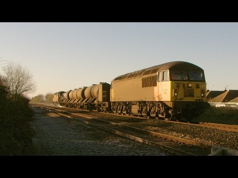 Prestatyn 29.11.2016 - Colas 56087 & 56078 on railhead treatment train RHTT Class 56