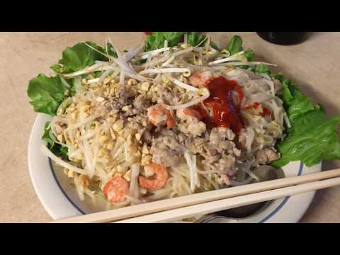How to make Stir fried fresh rice noodles (Koy teav chha)