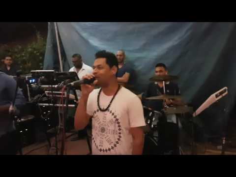 Amit Sewgolam ft The Eagles Suriname - Ta Na Na Na LIVE(Houttuinweg)