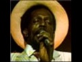 Gregory Isaacs - Corn a Go Buss