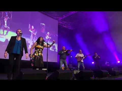 Loened Fall - Fest Noz du Nouvel An // Quimper