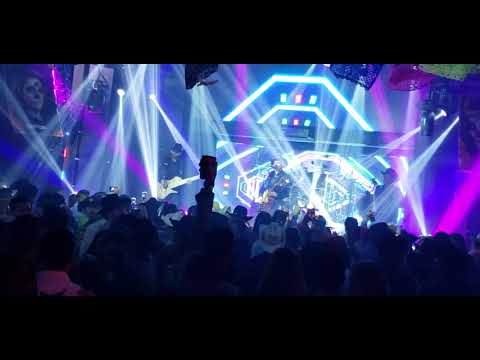 El Cruzador...los Tucanes de Tijuana. New York city