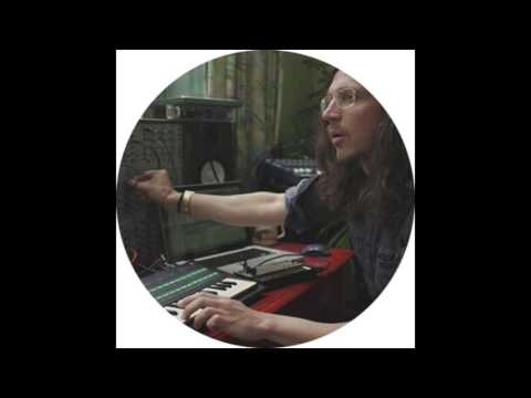 Legowelt - Institute Of The Overmind (Photonz Remix) - Unknown To The Unknown
