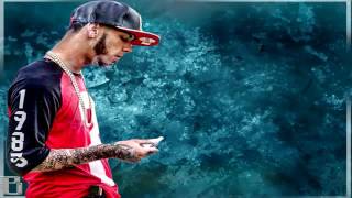 Anuel aa-madre solo hay una vídeo oficial