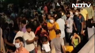 Despite New Guidelines, Migrants Throng Railways Stations To Go Home | DOWNLOAD THIS VIDEO IN MP3, M4A, WEBM, MP4, 3GP ETC