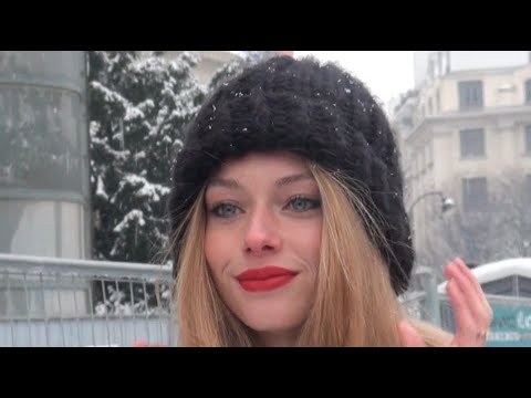 FASHION WEEK PARIS  LAUREN DE  GRAAF