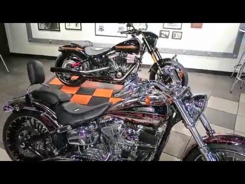 2016 CVO Pro Street Breakout Harley-Davidson VS 2014 CVO Breakout Comparison
