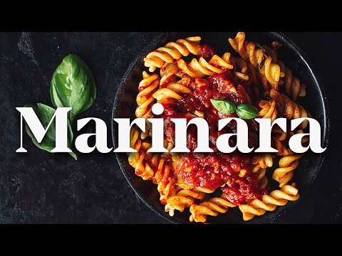 HOW TO MAKE MARINARA | Simple Marinara Sauce Recipe