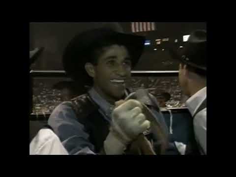Rogerio Ferreira vs Short Fuse - 97 PBR Finals (85.5 pts)