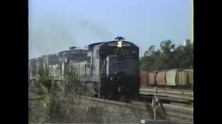 preview picture of video 'SCL, CSX WILDWOOD, FL LONG FREIGHT WITH 6 ENGINES, 2 SLUGS'