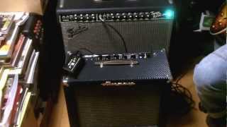 Video thumbnail for Ampeg Superjet (SJ-12T) VS Fender '65 Twin Reverb by busterbus1963j