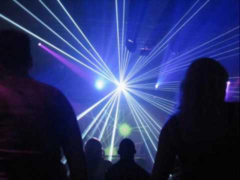 BROKEN TONIGHT ARMIN VAN BUUREN FEAT VAN VELZEN