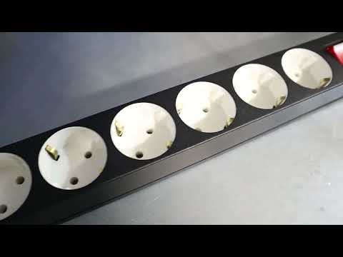 RC19 PDU-EY01B-1U-KL-10А Блок евророзеток для 19" шкафов, горизонтальный, 8 розеток, 10 A и 16 А