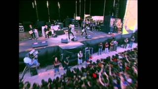 The Hives: &quot;B Is for Brutus&quot; - Festimad 2005 - HD