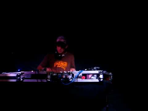 Drinkteam Crew - Dj Veilside Freestyle (Cafclock Beat)