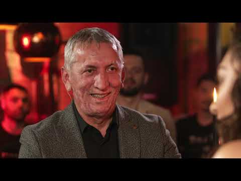 Tete a tete me Adelinen: Anton Quni