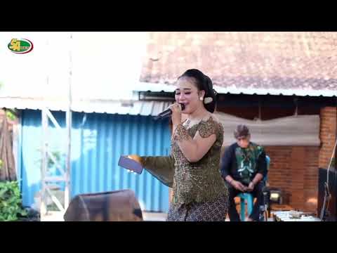 Asmaranala Vieta Aprilia