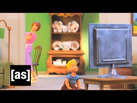 Video trailer för Don't Sit So Close | Robot Chicken | Adult Swim