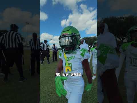 Is this kid a future Hesiman Trophy winner⁉️