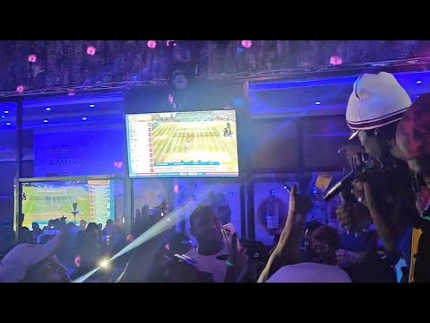 WADAGLIZ KE - ANGUKA NAYO (OFFICIAL MUSIC VIDEO) FIRST CLUB PERFORMANCE LIVE