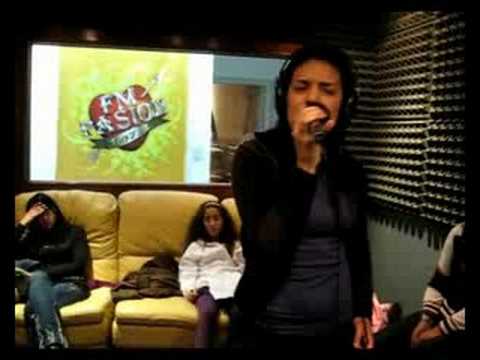 Como Ya Nadie Te Ha Amado - Angela Leiva