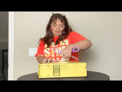 Funniest Unboxing Fails and Hilarious Moments 45