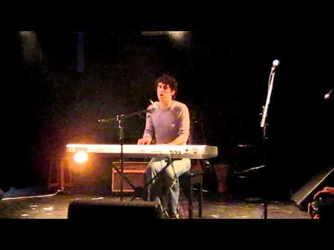 Neil  Sullivan - Live -  Acoustic Nights Montreal 8
