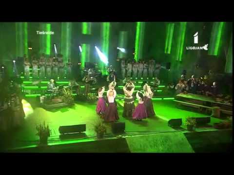 Ilona Bagele "Dāvā draugs lakatu man"